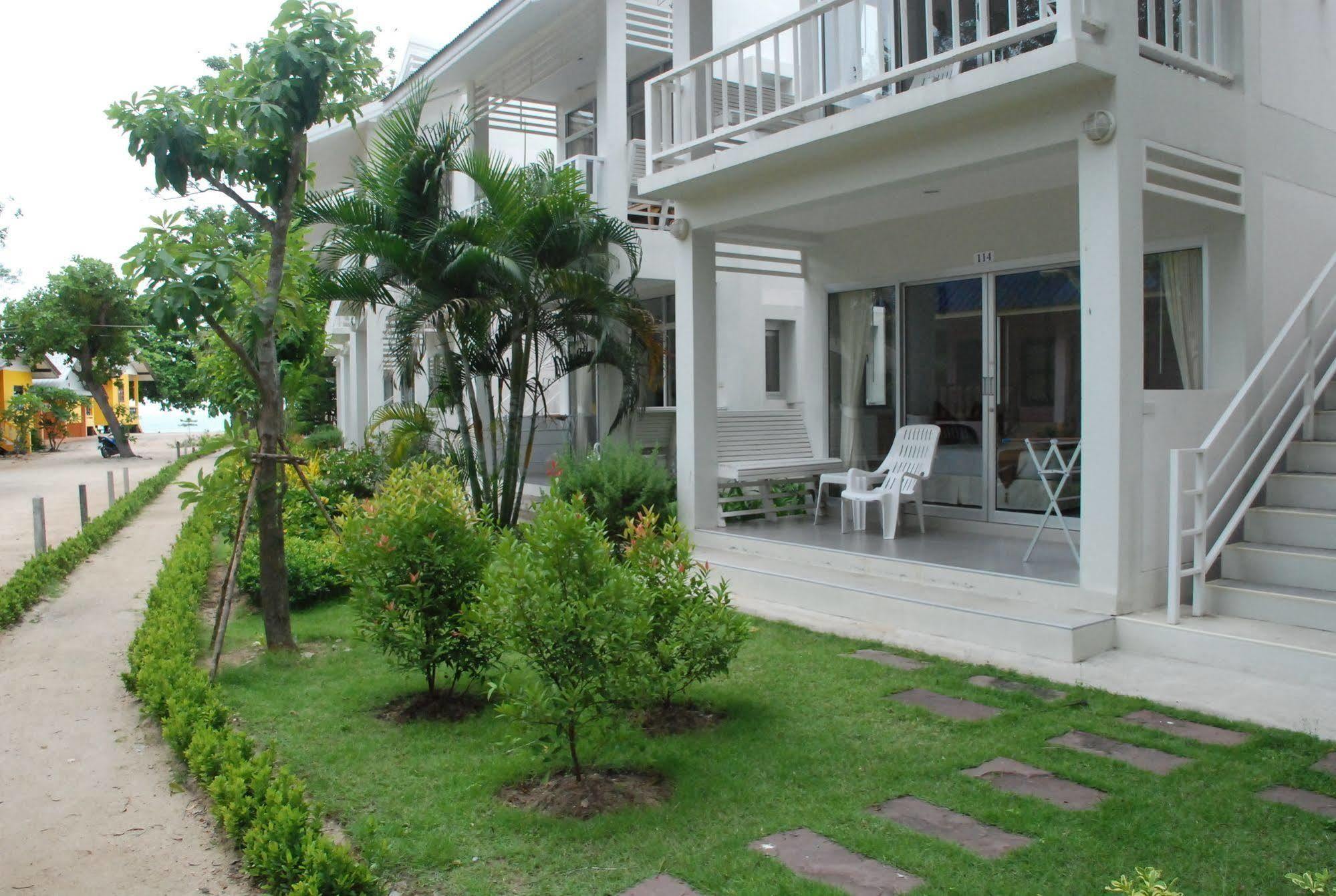 Maret Amity Beach Resort מראה חיצוני תמונה